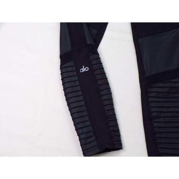 ALO High Waist Moto 7/8 Leggings Black Small $114 - Picture 10 of 10